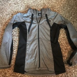 North Face Women’s Zip Up
